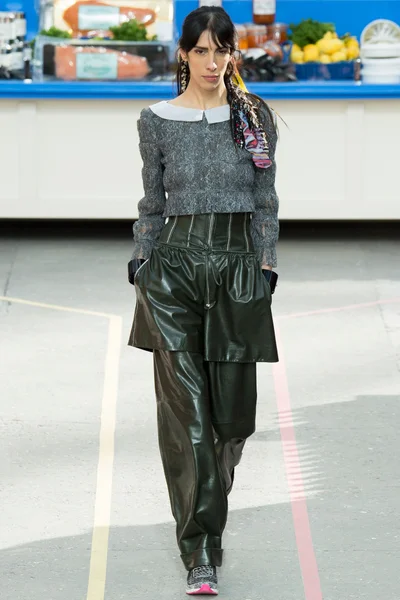 Look 55